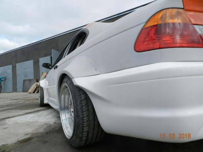 BMW E46 Coupé - 'Drift King XXL' Widebody kit - Afbeelding 5