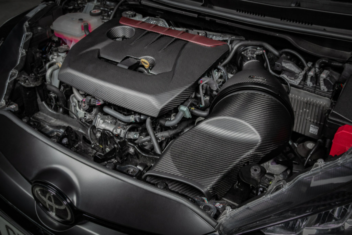 Eventuri Toyota GR Yaris Carbon Engine Cover - Gloss - Afbeelding 3